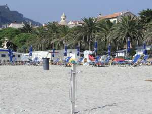 Xtrallusion photo gallery of Italy. Photos, pictures, images and photographs of the Italian Rivieras, the Italian Lakes, the Italian Alps, the Cinque Terre, the Amalfi coast and some of the most beautiful corners of Italy. Plus photos of Italian cities such as Pisa, Milan, Genoa and Rome.